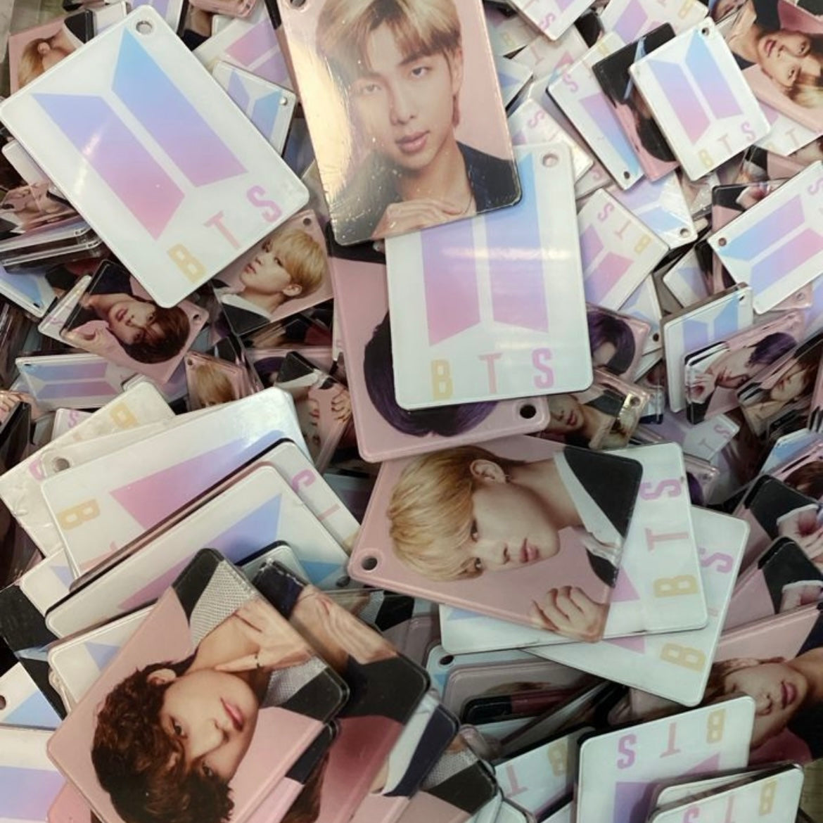 【200.0】for ARMY -OT7 DIY Acrylic Keychain – Acrylic charm for K-pop Concert Freebies (Preorder 5 Days)，keychain-accessories-beads for DIY