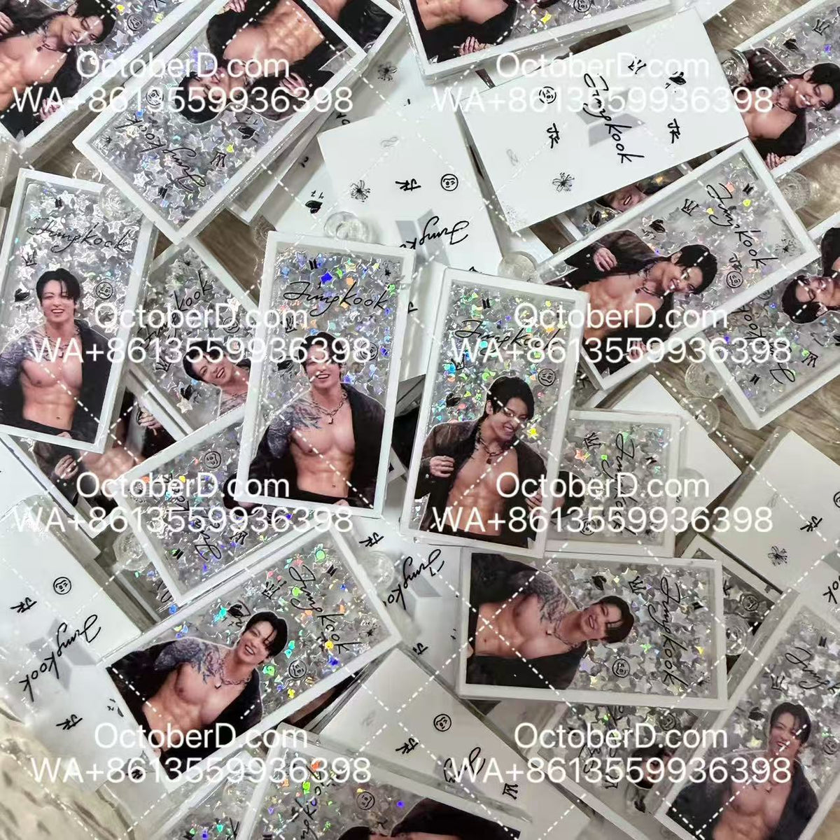 JK Inspired Sparkly Shaker Keychain – Fan-Made K-Pop Acrylic Photo Charm